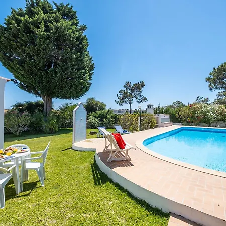 Bella Vista - Moradia Elegante Com Piscina Aquecivel E Jacuzzi Na Gale, * 阿尔布费拉