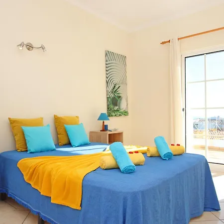 Bella Vista - Moradia Elegante Com Piscina Aquecivel E Jacuzzi Na Gale, *